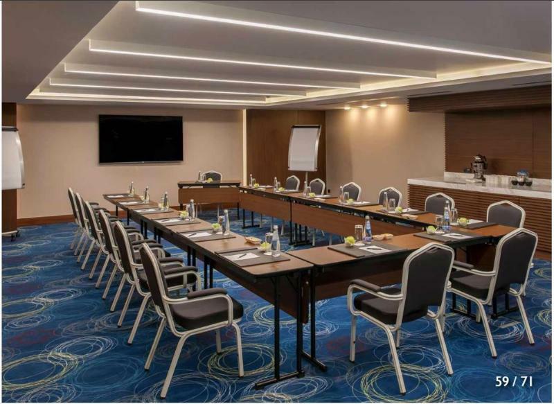 Otel Radisson Blu Batisehir